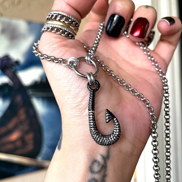 π΄β SALE ! red dot items are 2 for $25 . Bundle more than 3 and its $10 each π - Picture 10 of 11